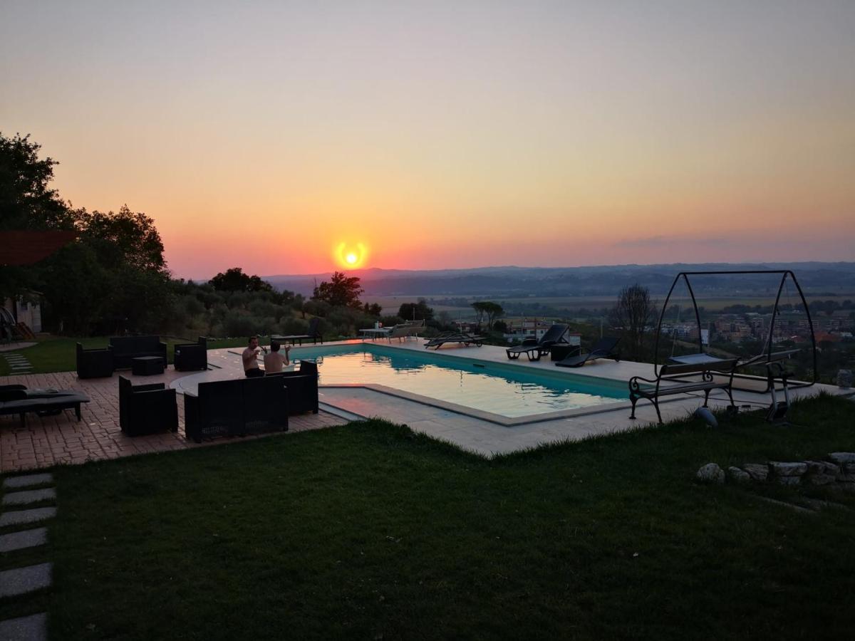 Tenuta Lisetta Monterotondo  Kültér fotó